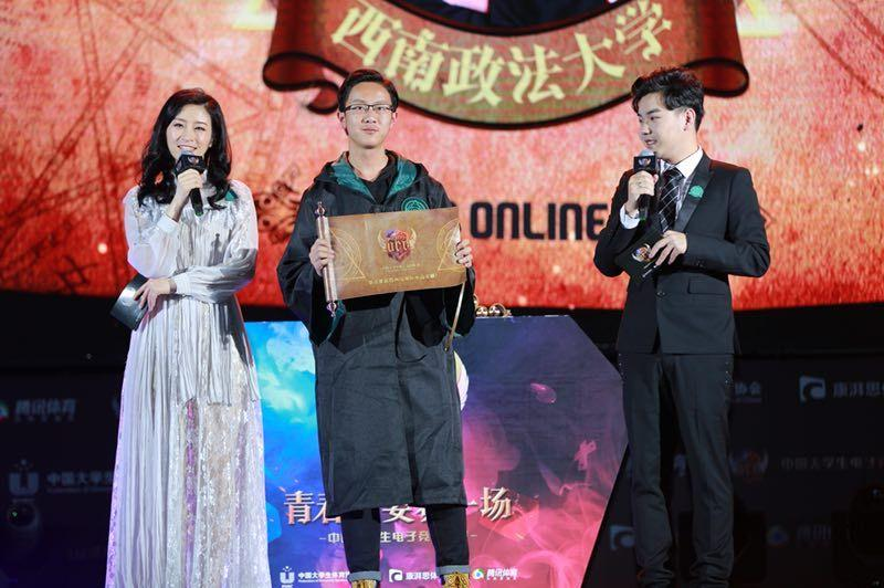 微信签到,<a  data-cke-saved-href='https://www.huodong.cn/feature/rechang/97.html' href='https://www.huodong.cn/feature/rechang/97.html' target='_blank'><u>微信弹幕</u></a>,<a  data-cke-saved-href='https://www.huodong.cn/feature/rechang/17.html' href='https://www.huodong.cn/feature/rechang/17.html' target='_blank'><u>微信上墙</u></a>
