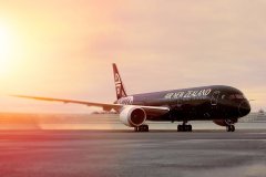 克日，新西兰航空推出的手机互动游戏“带你追梦带你飞”，轻动手指就似乎坐上新西兰航空波音787-9“空想客机”，拥有一场在三万英尺高空的云端好梦。参加勾当还能赢取上海奥克